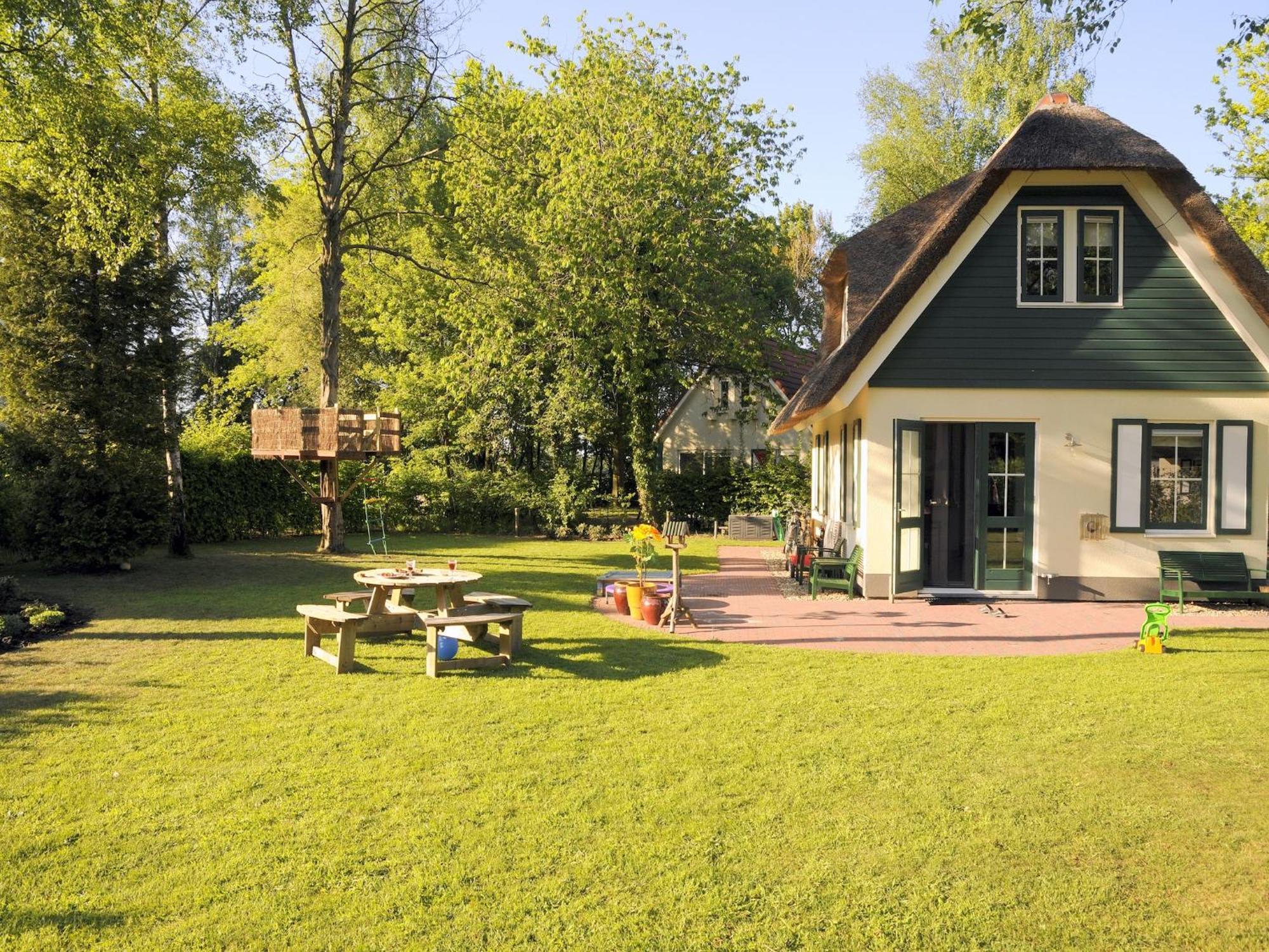 Beautiful Holiday Home In Heeten With Private Garden Exterior photo